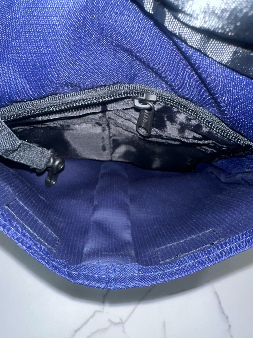 L.L.Bean Town and Field Shoulder Bag Navy Blue Organizer Messenger Travel Bag - Picture 4 of 14